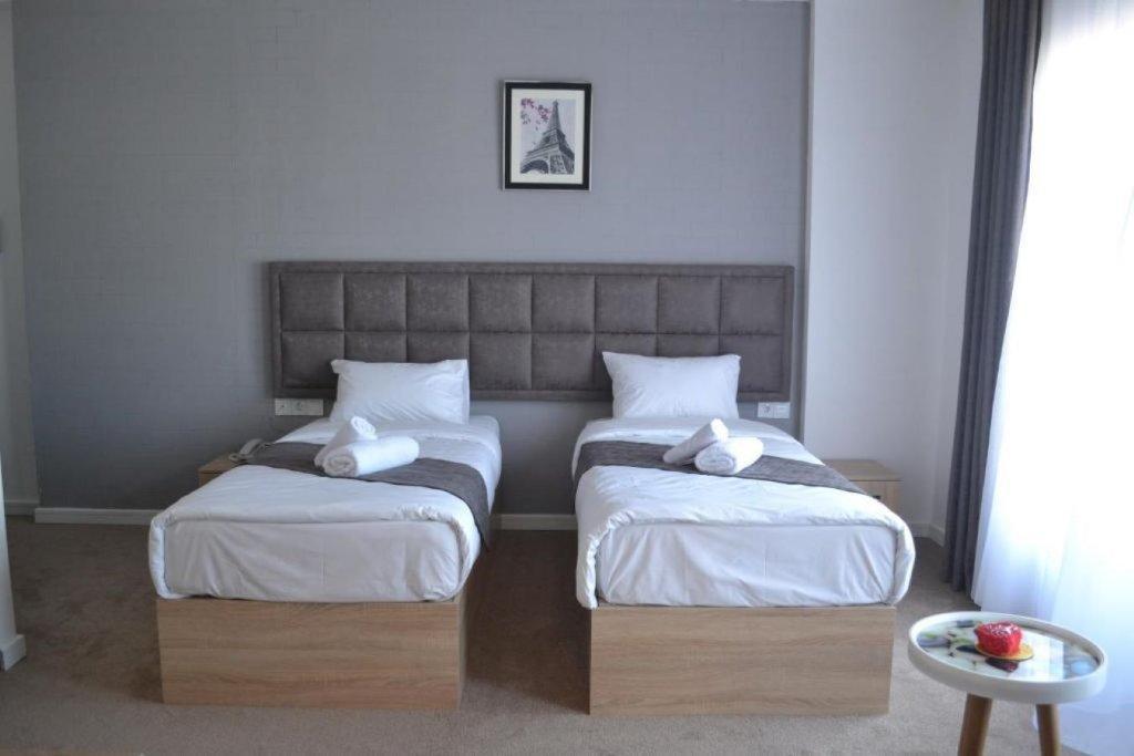 Madina-Zamzam Halal Hotels Group Баку Екстер'єр фото