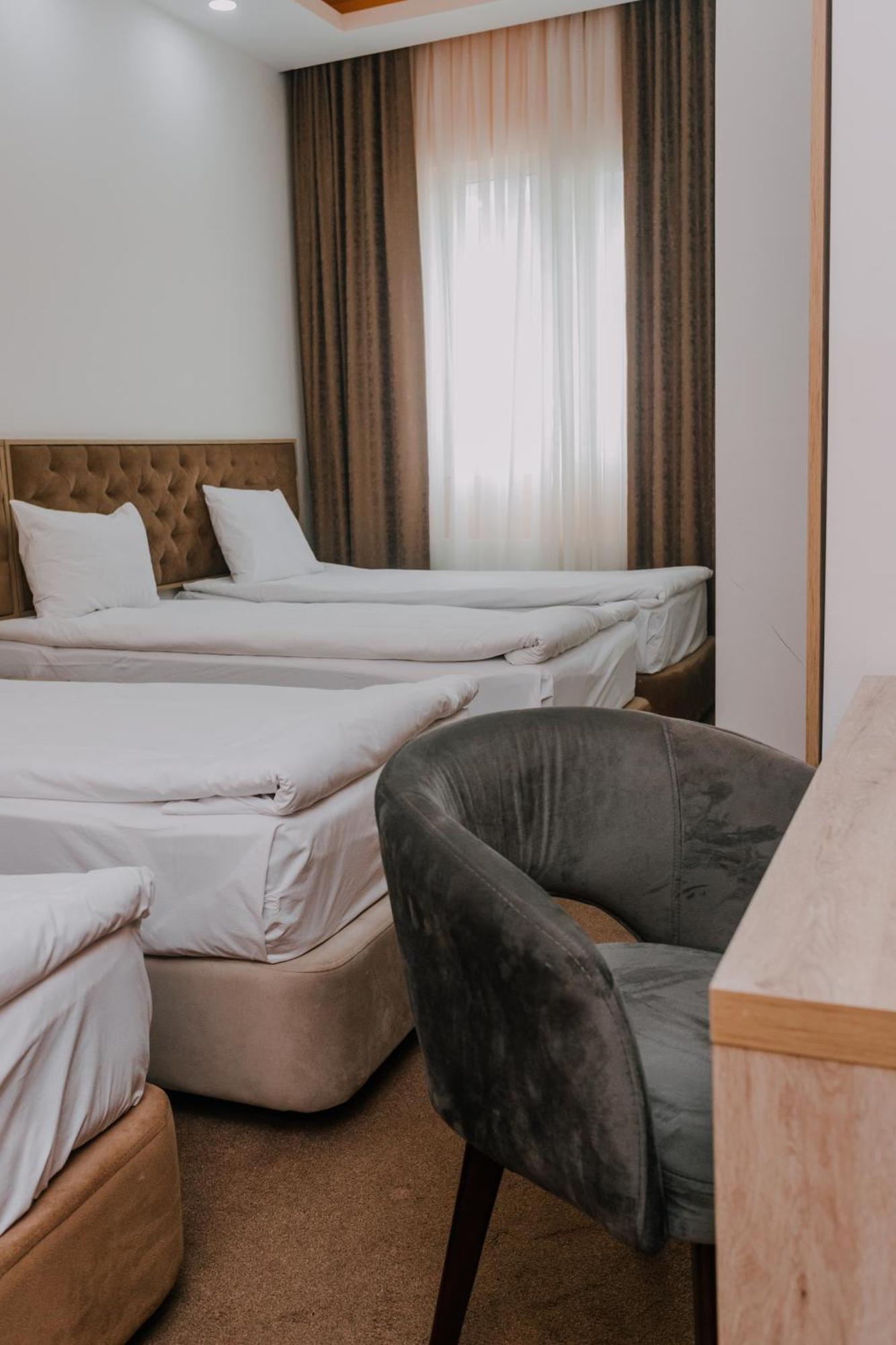 Madina-Zamzam Halal Hotels Group Баку Екстер'єр фото