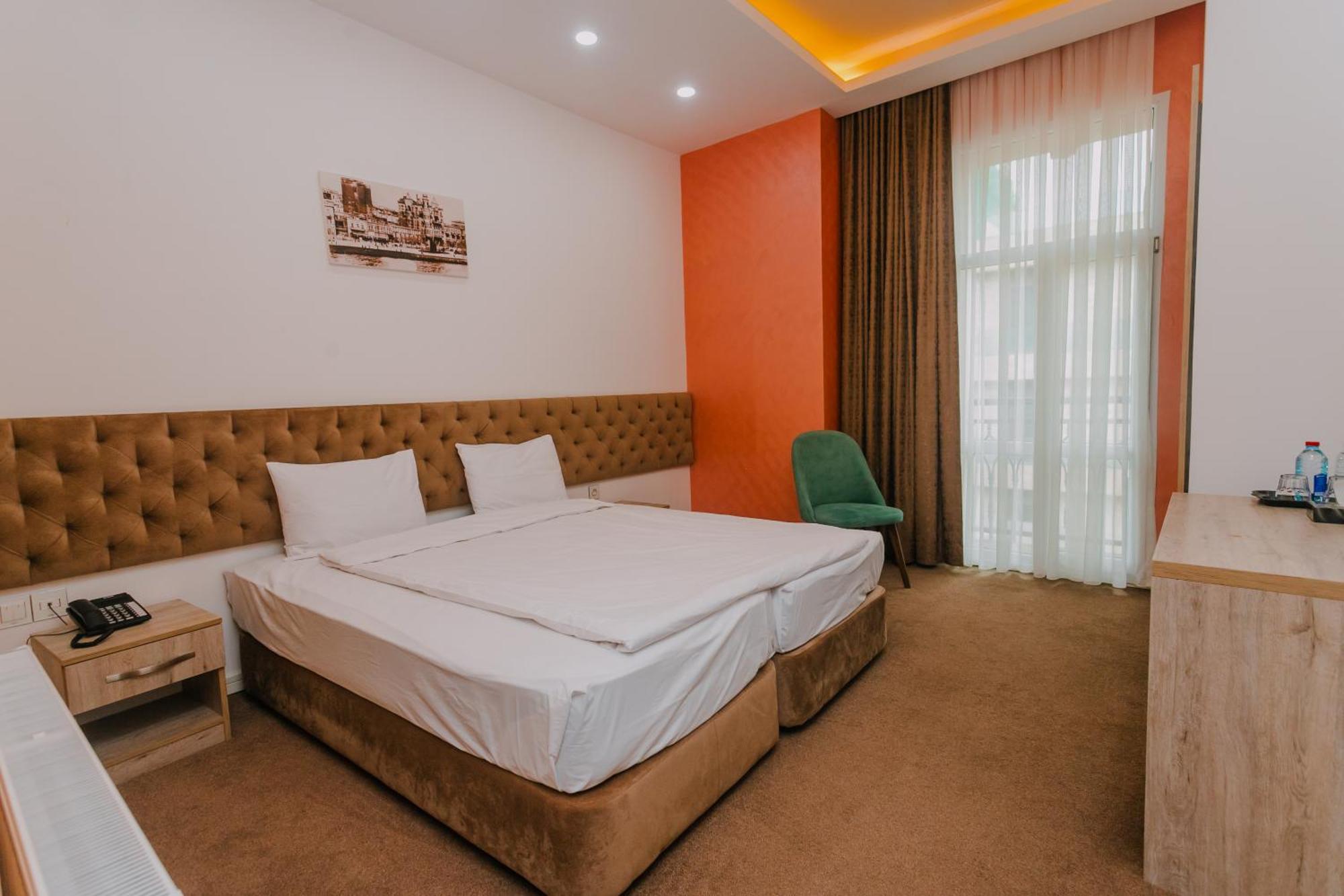 Madina-Zamzam Halal Hotels Group Баку Екстер'єр фото