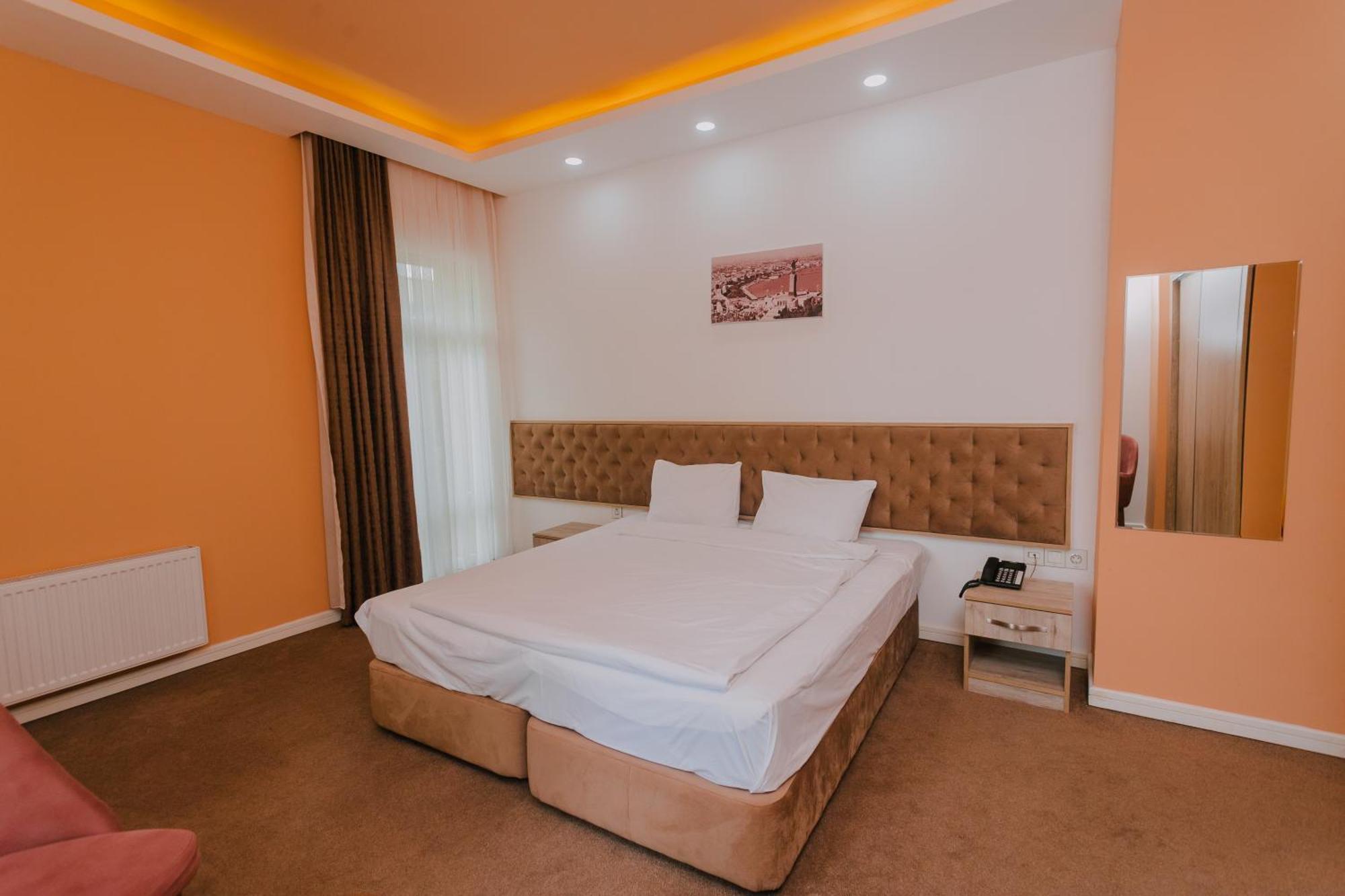 Madina-Zamzam Halal Hotels Group Баку Екстер'єр фото