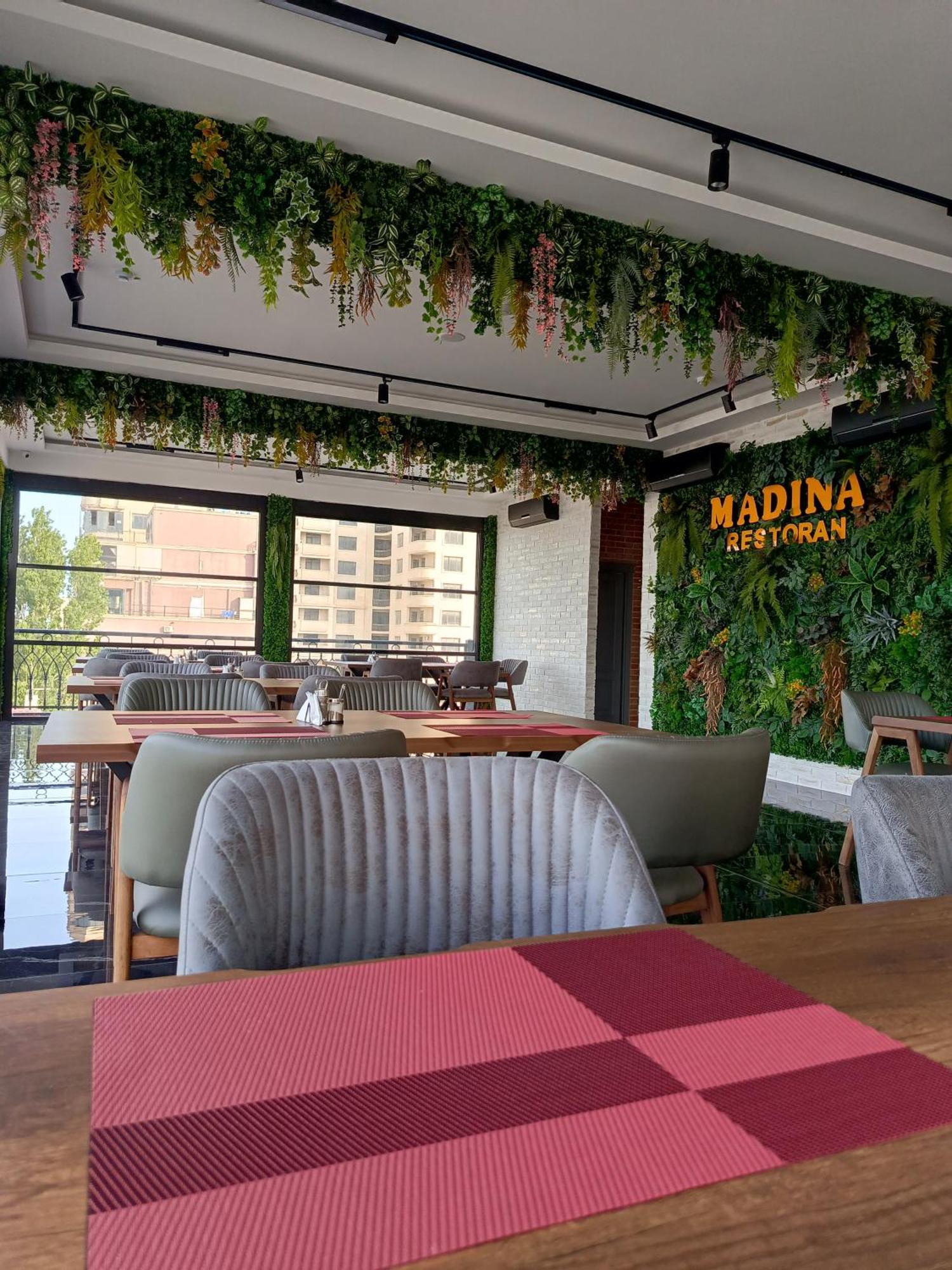 Madina-Zamzam Halal Hotels Group Баку Екстер'єр фото