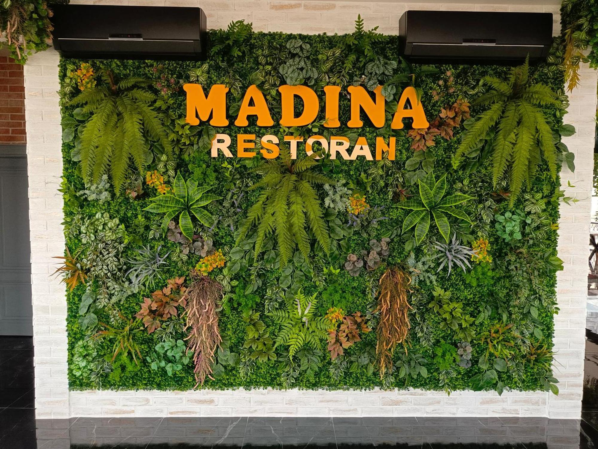 Madina-Zamzam Halal Hotels Group Баку Екстер'єр фото