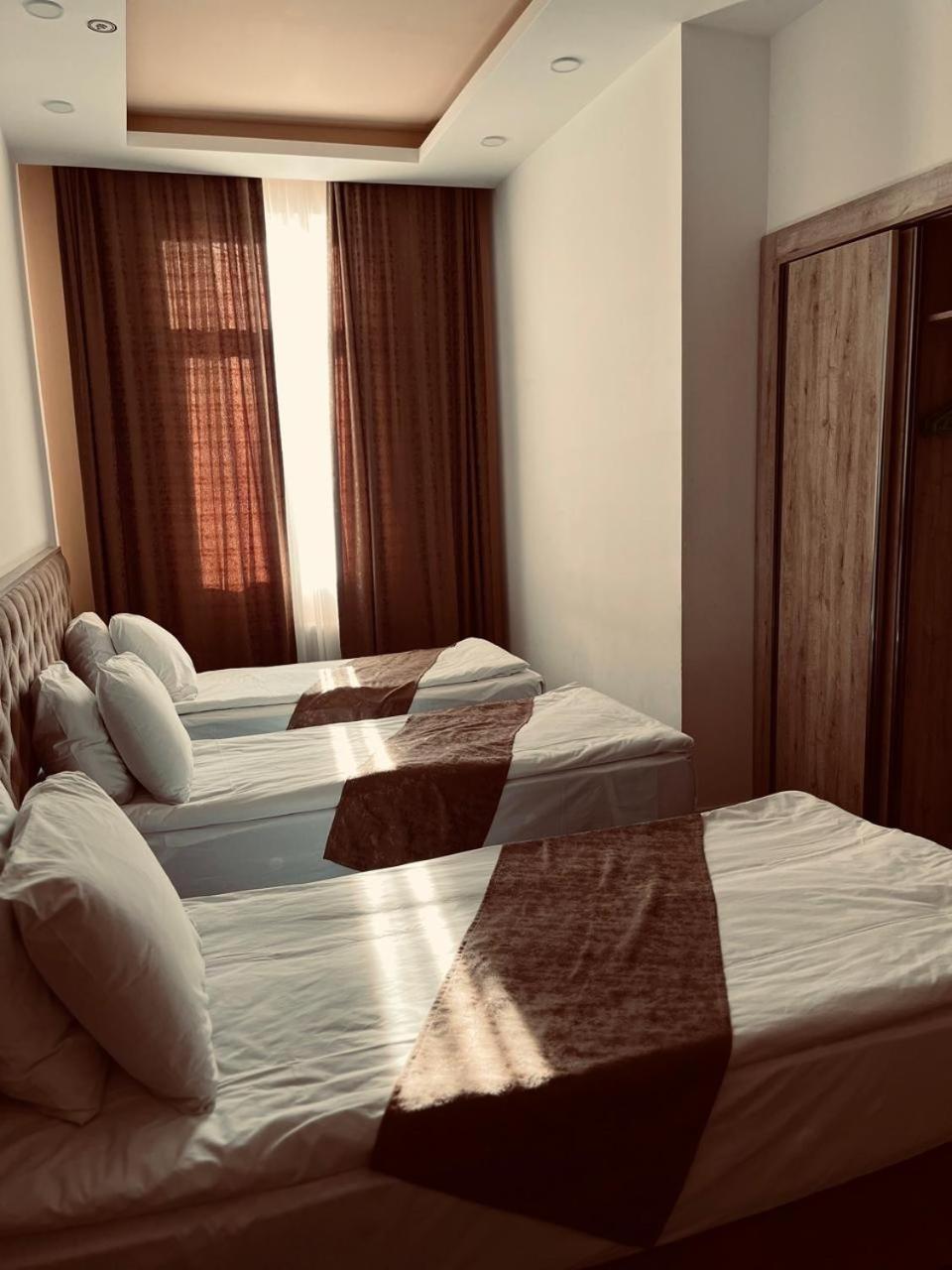 Madina-Zamzam Halal Hotels Group Баку Екстер'єр фото